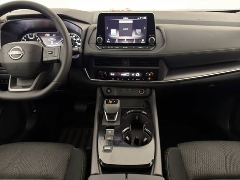 New 2026 Nissan Rogue SV FWD image 19