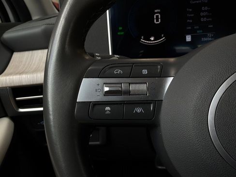 Used 2025 Hyundai Sonata SEL FWD image 34