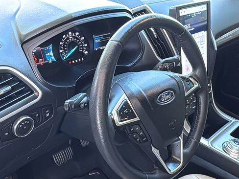 Certified 2024 Ford Edge SEL w/ Convenience Package AWD/4WD image 21