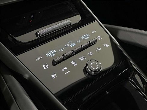 New 2026 Porsche Cayenne S image 32