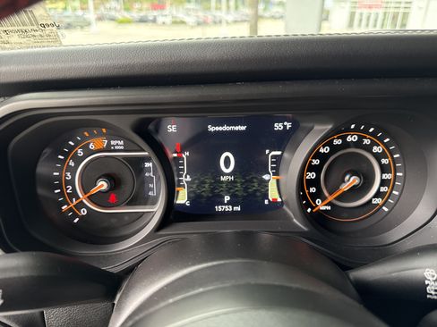 Used 2024 Jeep Wrangler Unlimited Rubicon w/ Safety Group AWD/4WD image 20