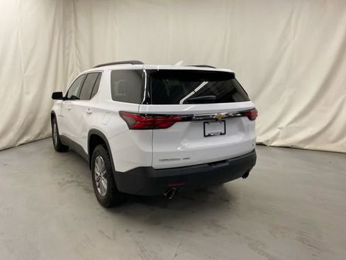 Used 2023 Chevrolet Traverse LT image 5