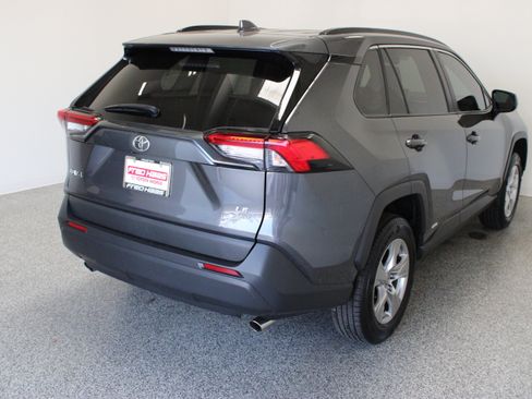 Used 2025 Toyota RAV4 LE AWD/4WD image 7