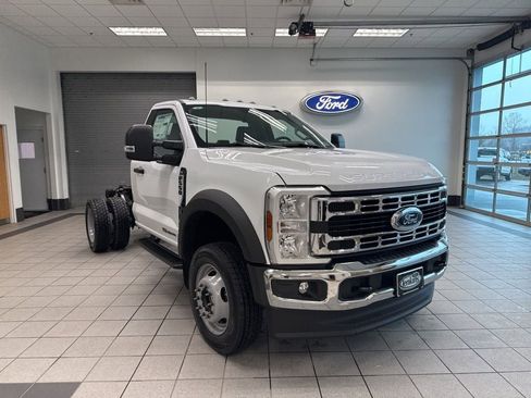 New 2026 Ford F550 4x4 Regular Cab Super Duty w/ XL Chrome Package image 1
