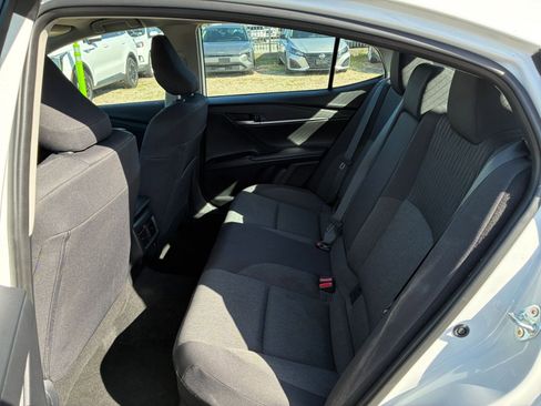 Used 2025 Toyota Camry LE FWD image 20