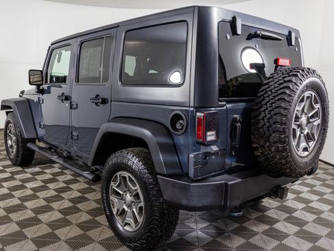 Used 2016 Jeep Wrangler Unlimited Rubicon w/ Connectivity Group image 16
