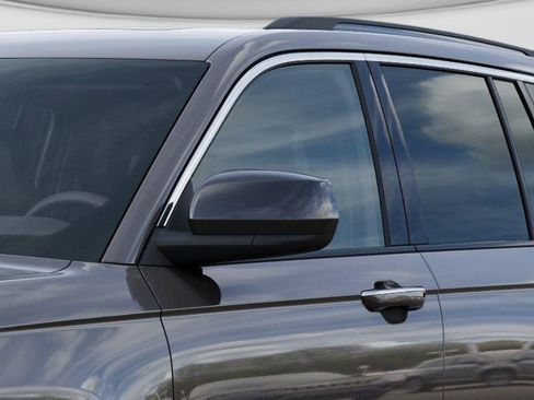 New 2025 Jeep Grand Cherokee Laredo X w/ Luxury Tech Group I image 12