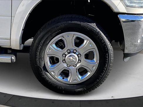 Used 2016 RAM 2500 Laramie w/ Convenience Group image 32