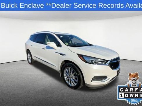 Used 2021 Buick Enclave Premium w/ Sun and Sites Package image 2