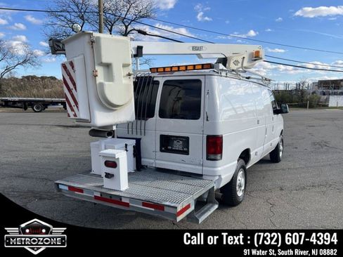 Used 2008 Ford E-350 and Econoline 350 Super Duty image 7