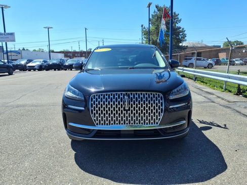 Used 2024 Lincoln Corsair AWD w/ Equipment Group 101A image 2