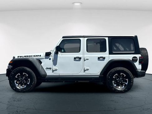Used 2024 Jeep Wrangler Unlimited Rubicon 4xe AWD/4WD image 9