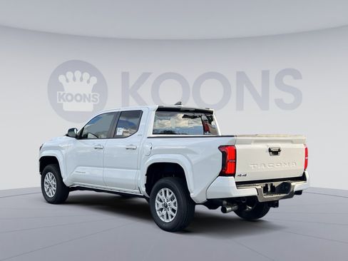 New 2025 Toyota Tacoma SR5 image 4