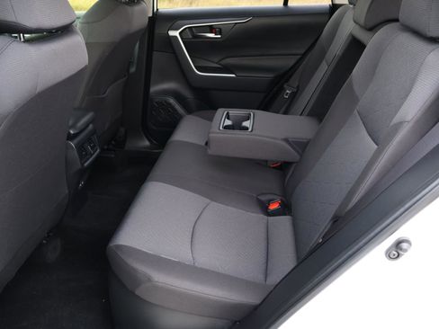 Used 2024 Toyota RAV4 XLE image 20