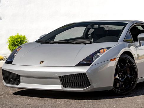 Used 2004 Lamborghini Gallardo AWD/4WD image 2