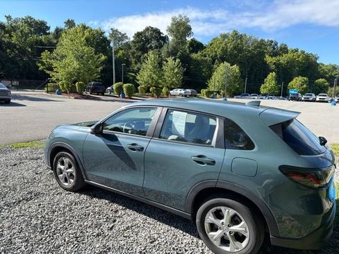Used 2024 Honda HR-V LX image 6
