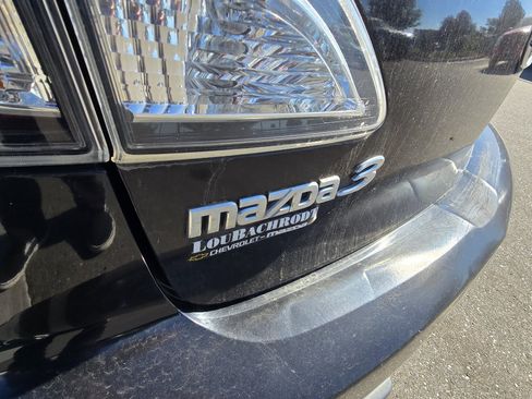 Used 2011 MAZDA MAZDA3 i Sport FWD image 10