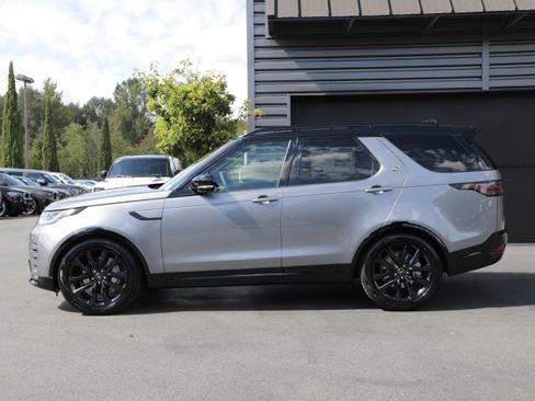 New 2026 Land Rover Discovery Dynamic SE AWD/4WD image 7