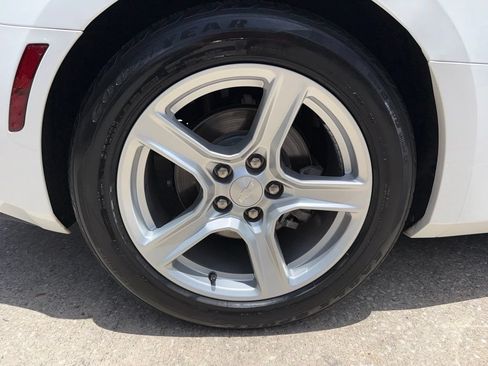 Used 2016 Chevrolet Camaro LT RWD image 20