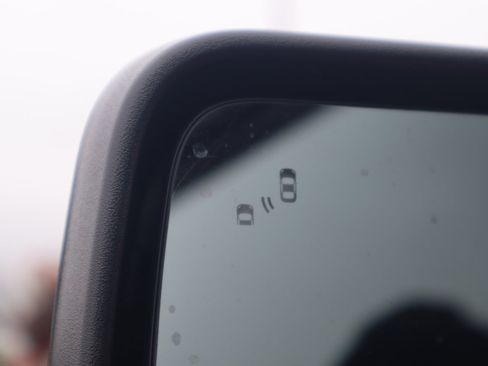 Used 2021 Ford Bronco Badlands image 25