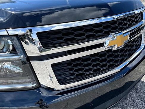 Used 2019 Chevrolet Tahoe LT w/ Texas Edition Package AWD/4WD image 27