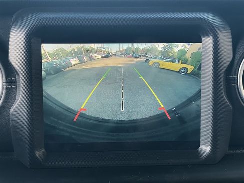 Used 2019 Jeep Wrangler Unlimited Sahara w/ Quick Order Package 24M Moab AWD/4WD image 27