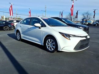 Used 2024 Toyota Corolla LE video 1
