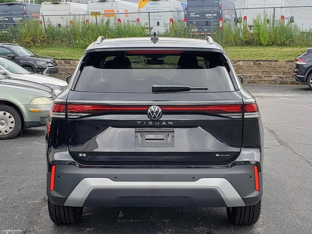New 2026 Volkswagen Tiguan SE AWD/4WD image 4