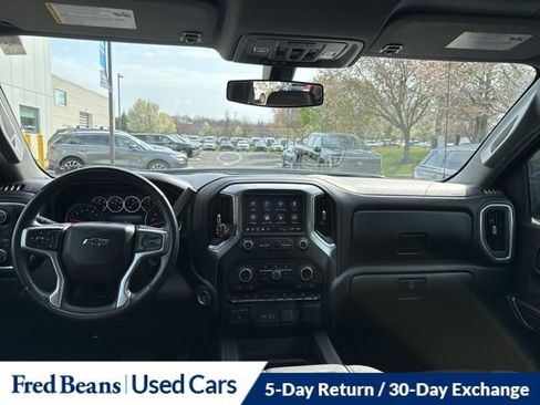 Used 2021 Chevrolet Silverado 1500 LT Trail Boss w/ Convenience Package II image 14