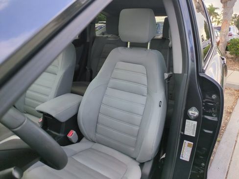 Used 2017 Honda CR-V EX image 16