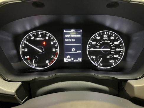 Used 2024 Subaru Crosstrek 2.0i Premium image 5