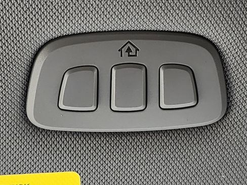 Used 2017 Ford F150 Lariat image 22