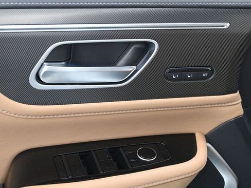 New 2026 INFINITI QX80 Luxe RWD image 10
