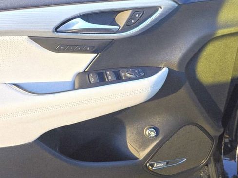 New 2026 Buick Envision Avenir image 21