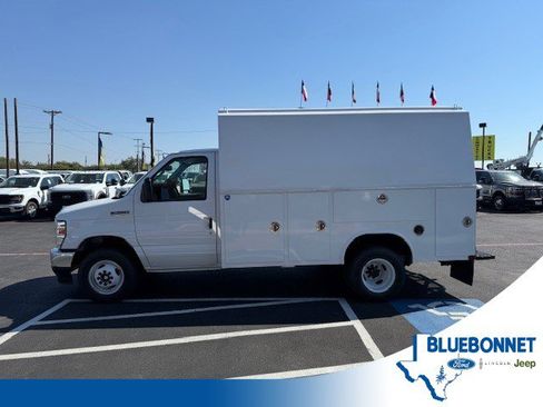 New 2026 Ford E-350 and Econoline 350 Super Duty w/ Power Equipment Group image 1