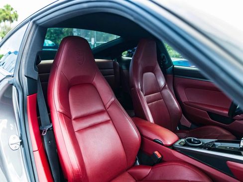 Used 2021 Porsche 911 Carrera S RWD image 24