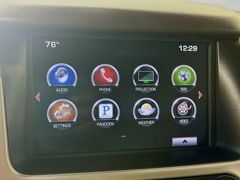 Used 2016 GMC Yukon XL SLT w/ Open Road Package image 18