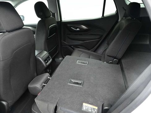 Used 2023 GMC Terrain SLE w/ Driver Convenience Package AWD/4WD image 36