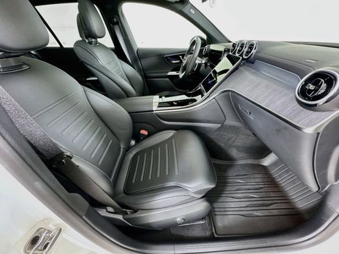 Certified 2026 Mercedes-Benz GLC 300 4MATIC image 29