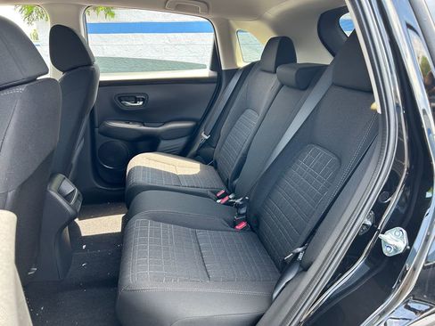 Used 2026 Honda HR-V LX image 18