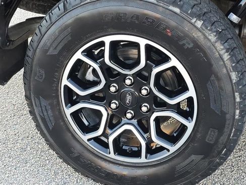 Used 2023 Ford F150 XLT w/ Equipment Group 302A High image 13