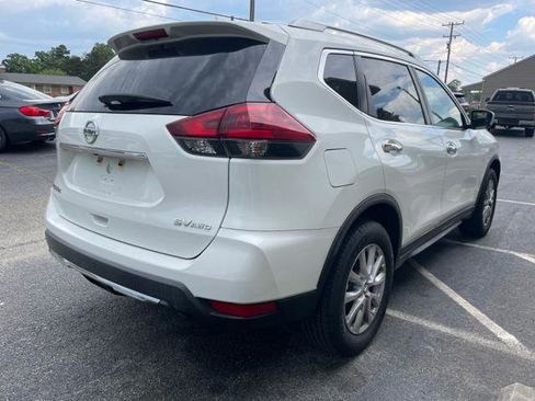 Used 2018 Nissan Rogue SV AWD/4WD image 6