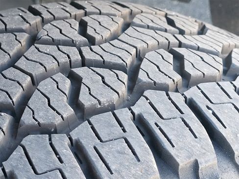 Used 2025 Ford F150 XLT w/ Equipment Group 301A Standard image 11