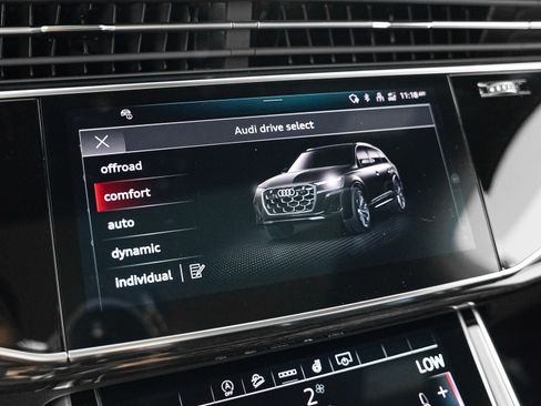 Certified 2026 Audi Q7 2.0T Premium AWD/4WD image 18