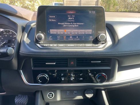 Used 2023 Nissan Rogue S AWD/4WD image 20