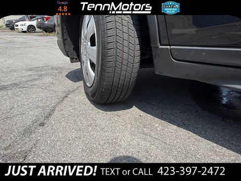 Used 2020 Nissan Rogue S AWD/4WD image 9