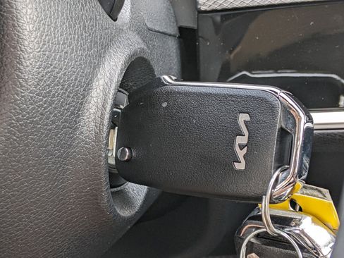 Certified 2023 Kia Sportage LX image 25