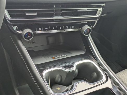 New 2026 Chevrolet Traverse LT w/ Sun and Wheel Package image 21