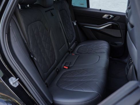 Used 2024 BMW X5 xDrive40i image 24