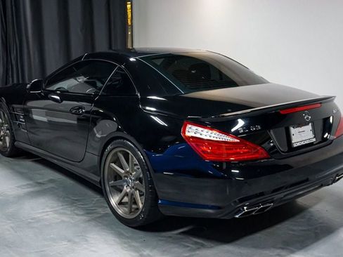 Used 2014 Mercedes-Benz SL 63 AMG image 49